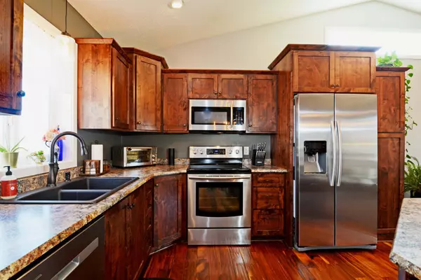 Bradford Twp, MN 55008,541 308th LN NW