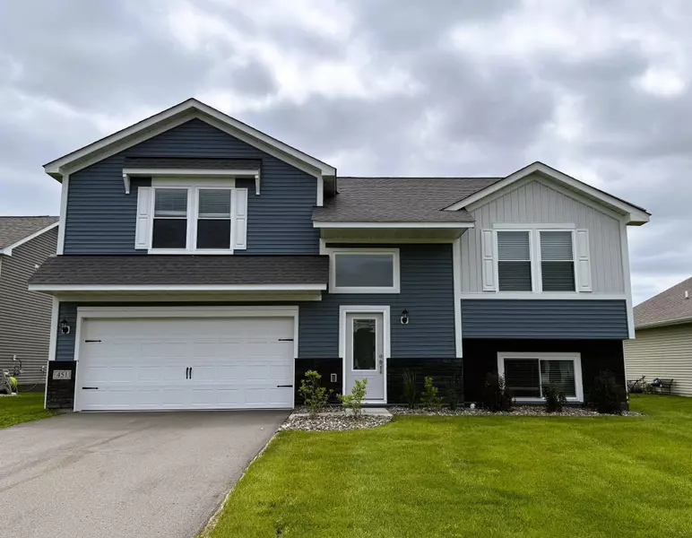 451 Valley DR W, Annandale, MN 55302