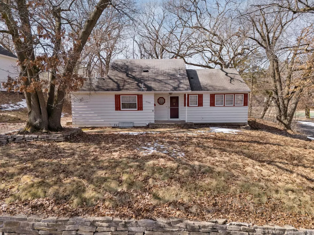 Edina, MN 55436,4500 Parkside Lane