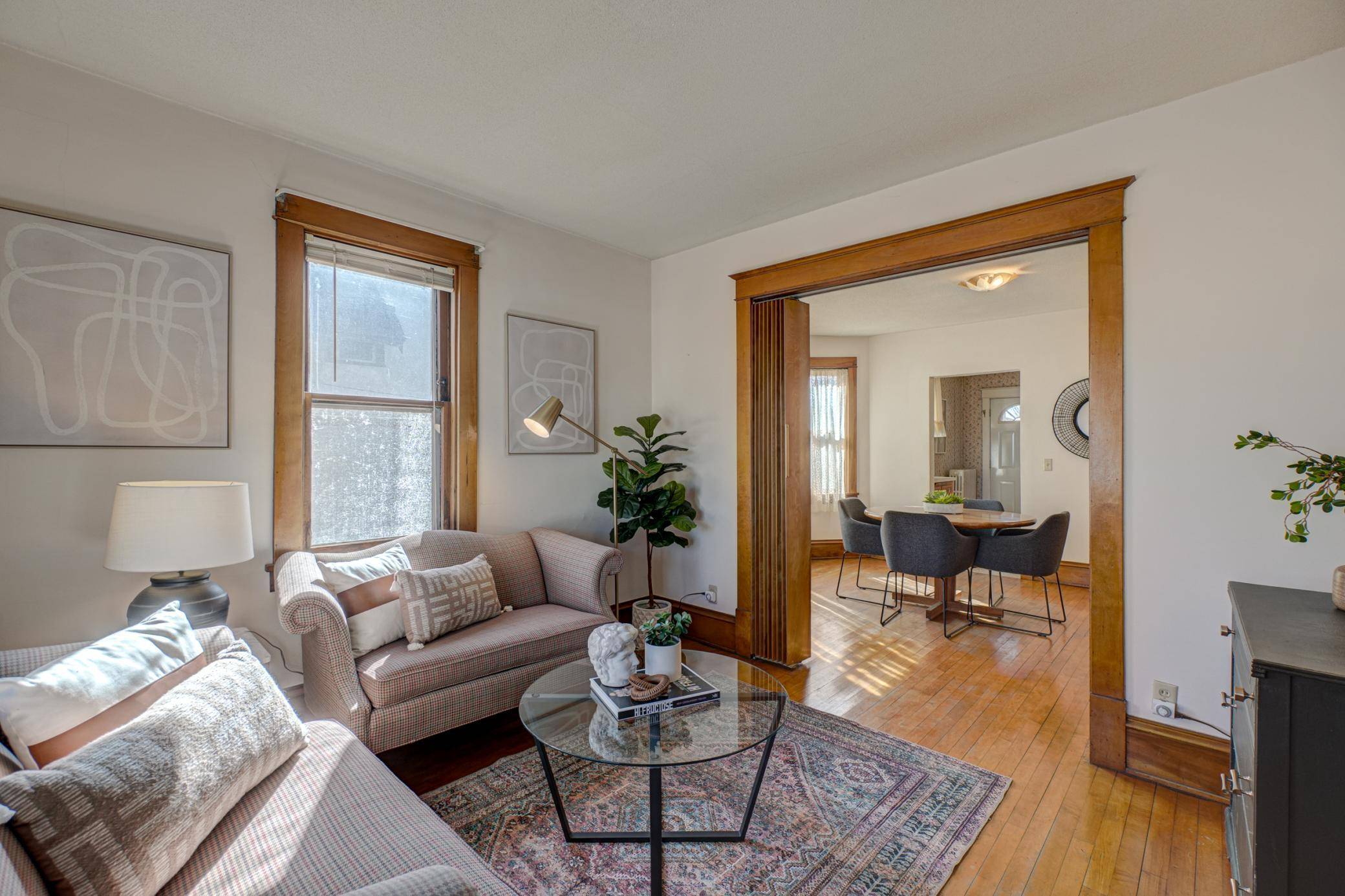 Minneapolis, MN 55418,2538 Jefferson ST NE