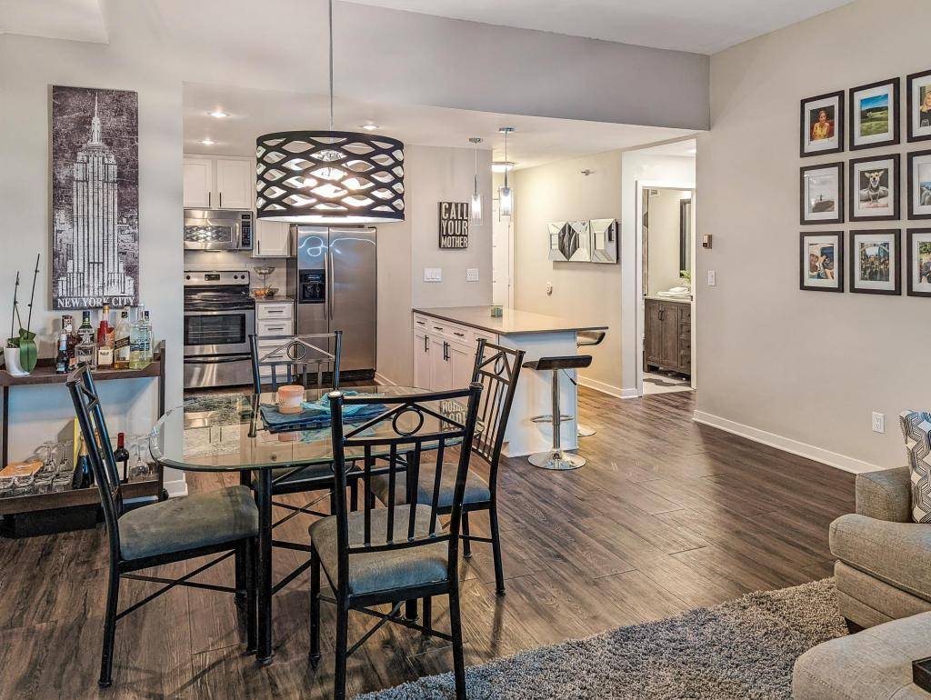 433 S 7th ST #2315, Minneapolis, MN 55415