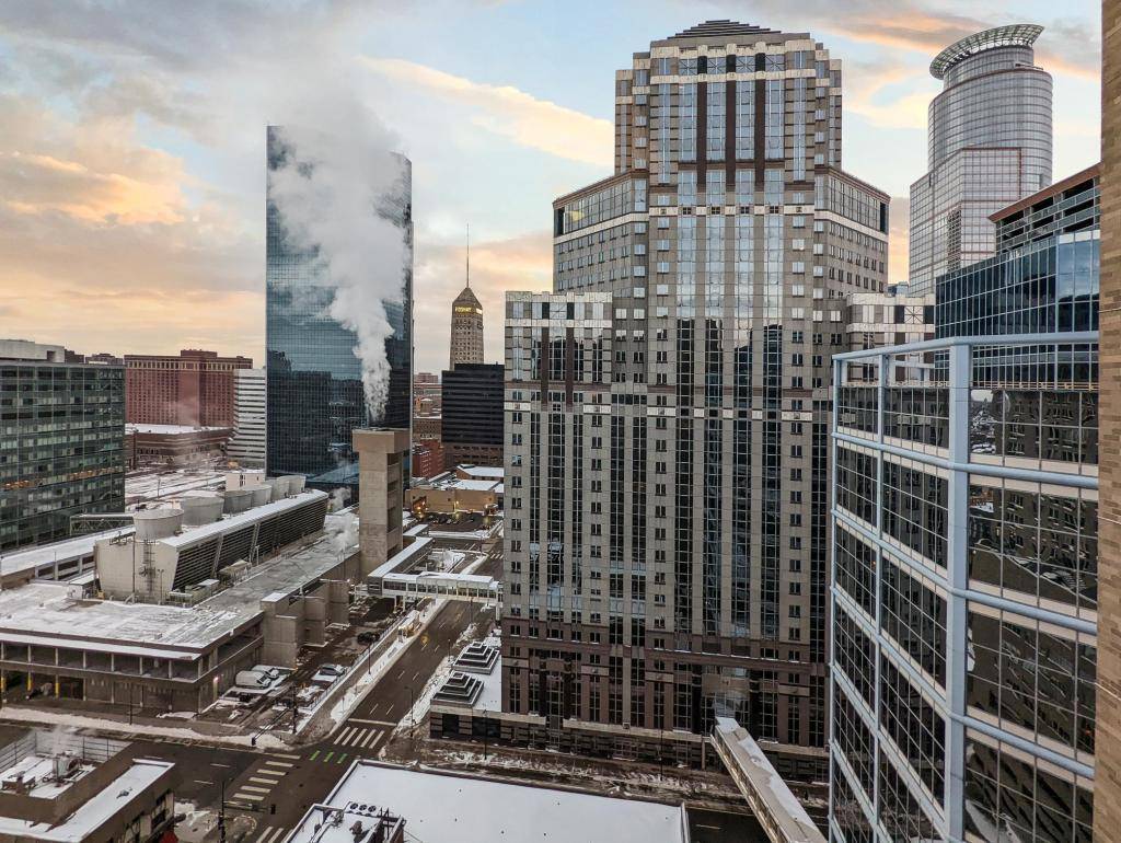 Minneapolis, MN 55415,433 S 7th ST #2315