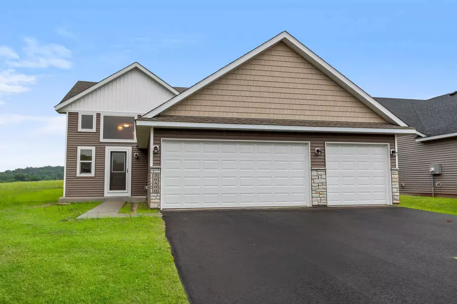 30400 72nd Avenue Way, Cannon Falls, MN 55009