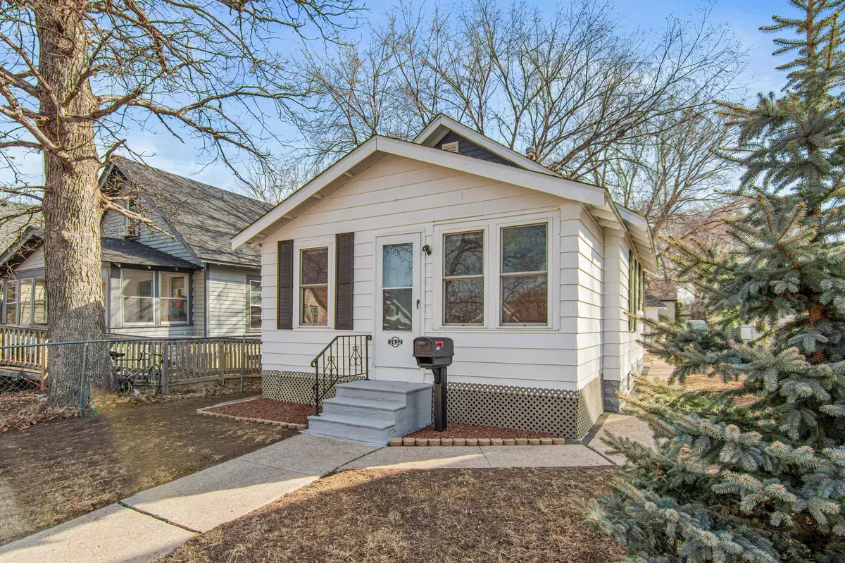 Minneapolis, MN 55412,3632 Morgan AVE N
