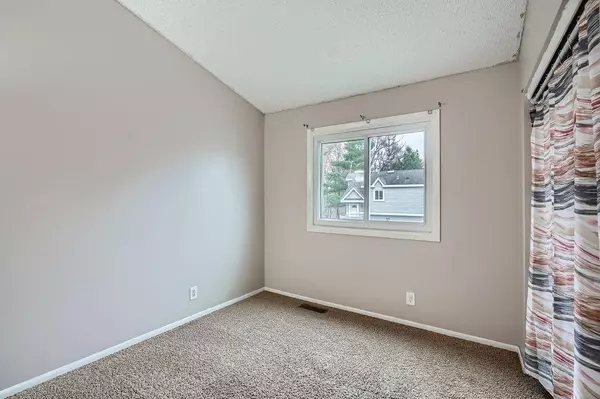 Brooklyn Center, MN 55430,861 70th AVE N