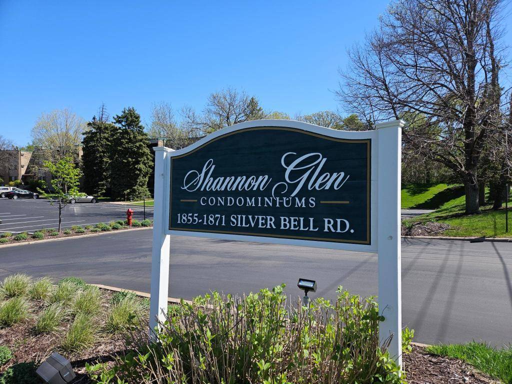 1855 Silver Bell RD #314, Eagan, MN 55122