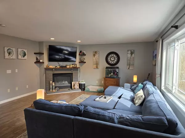 Savage, MN 55378,14001 Zinran AVE