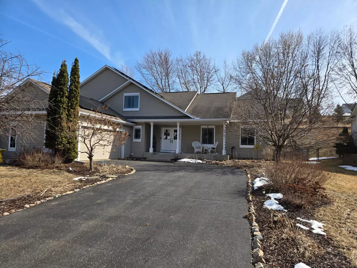 Savage, MN 55378,14001 Zinran AVE