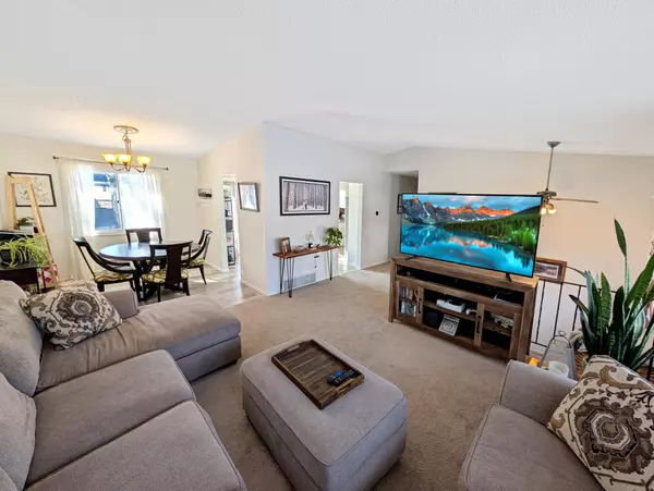 New Hope, MN 55428,9233 59th AVE N