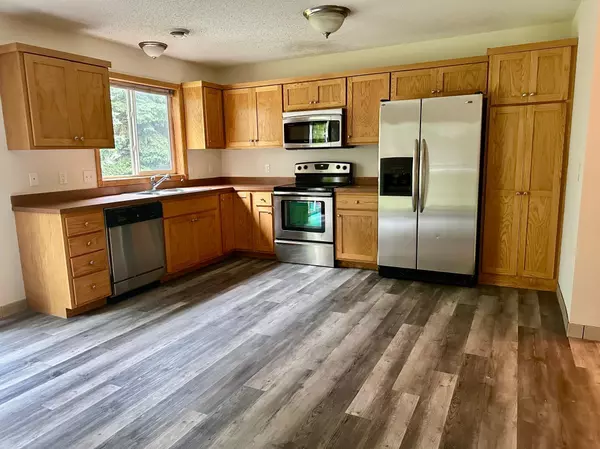 Rockford, MN 55373,7618 Fox Creek CT