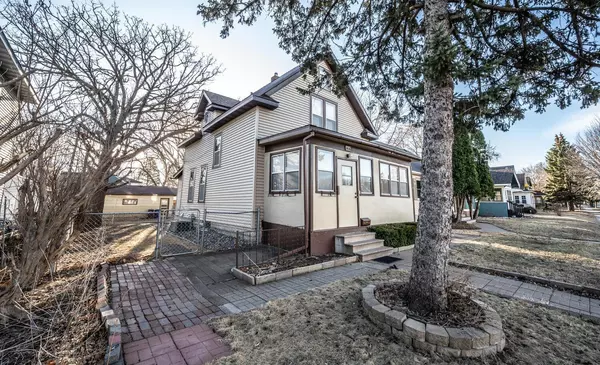 Saint Paul, MN 55130,1436 Payne AVE