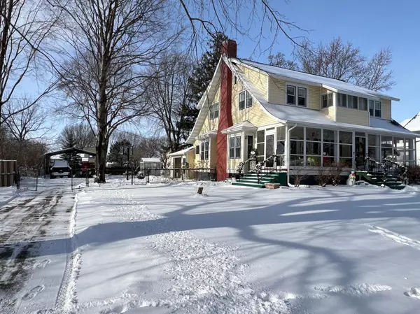 Spring Valley, MN 55975,516 N Huron AVE