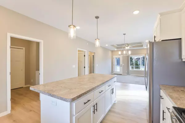 Isanti, MN 55040,809 Golden WAY NW