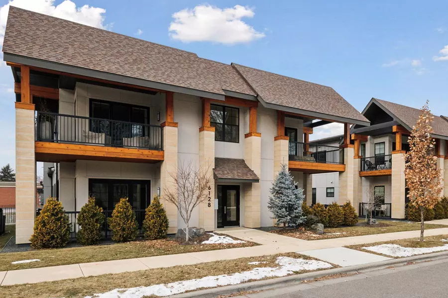 6128 Kellogg AVE #100, Edina, MN 55424