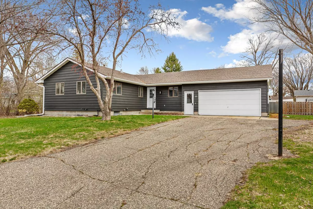 Mankato, MN 56001,15 Cora CT