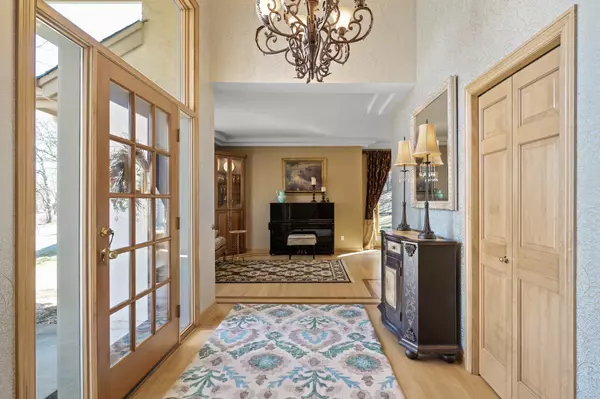 Chanhassen, MN 55317,2530 Bridle Creek TRL