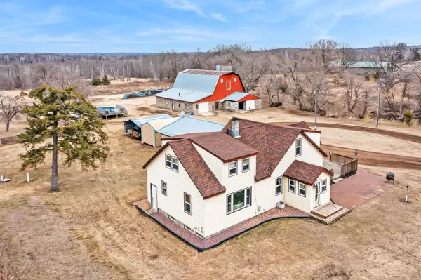 2456 Apron RD, Randall, MN 56475