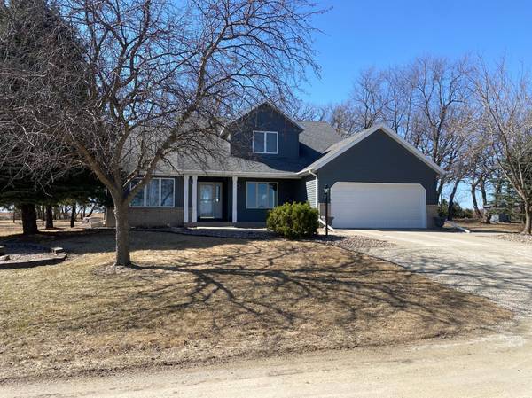 8735 30th ST SE, Eyota Twp, MN 55934
