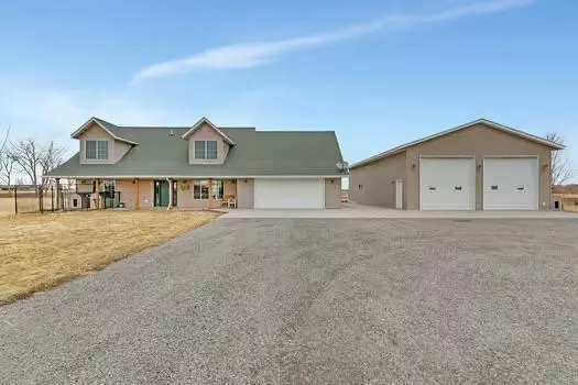 Gilman, MN 56329,11879 105th AVE NE