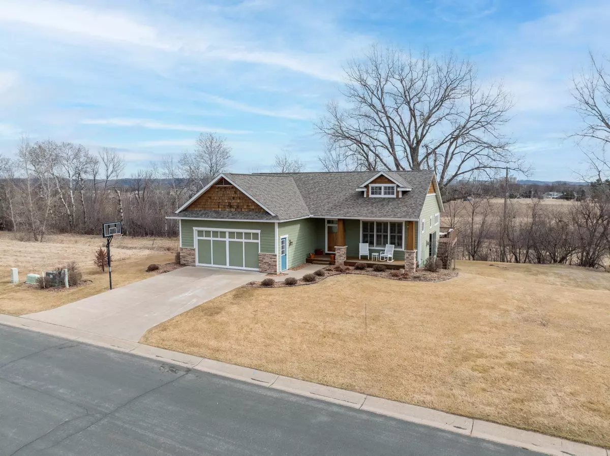 Lake City, MN 55041,1420 Woodland WAY