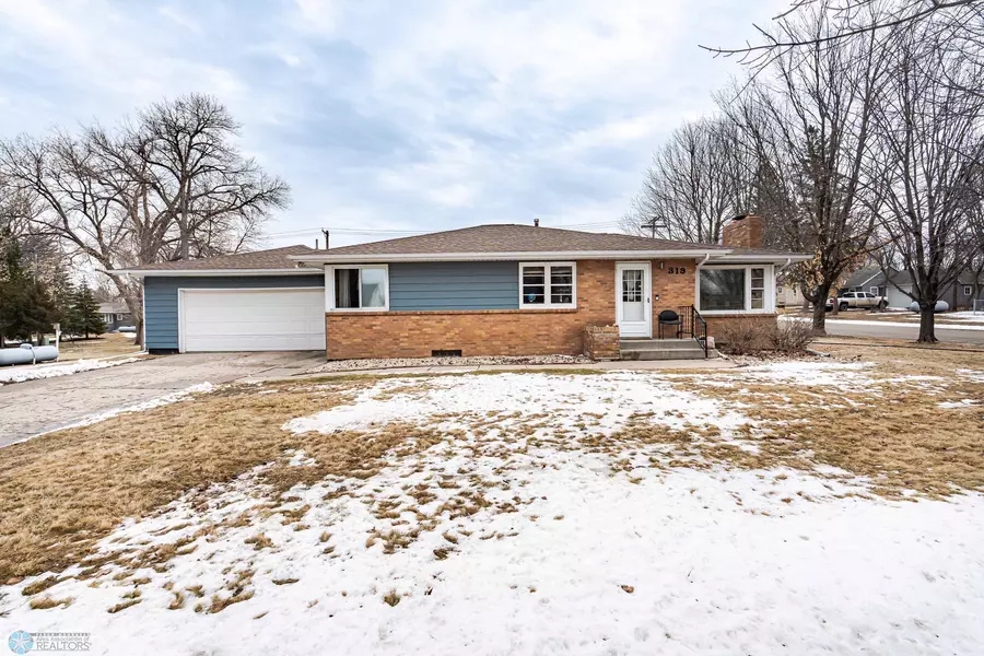319 6th AVE SE, Elbow Lake, MN 56531