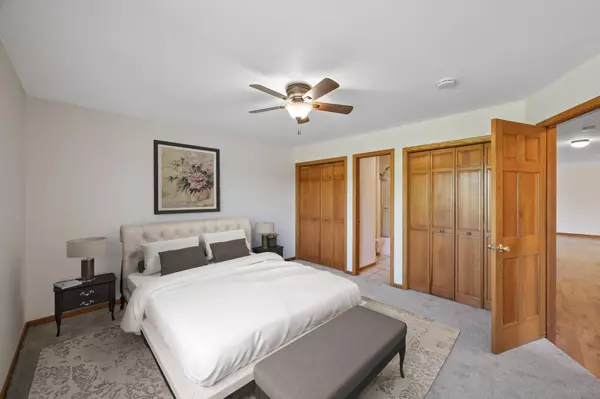 Chisago Lake Twp, MN 55045,33373 N Lakes TRL