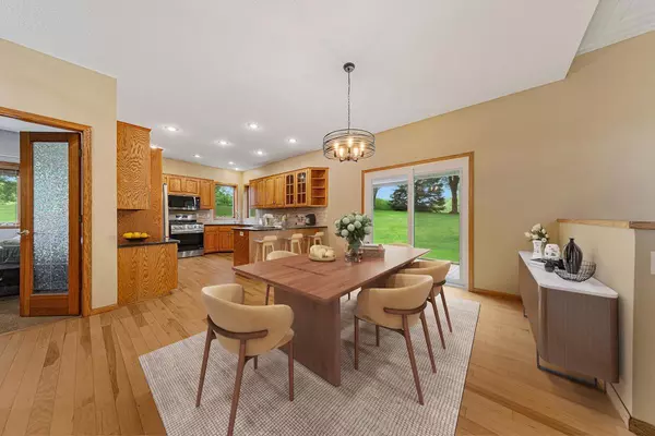 Faribault, MN 55021,1404 19th AVE NW