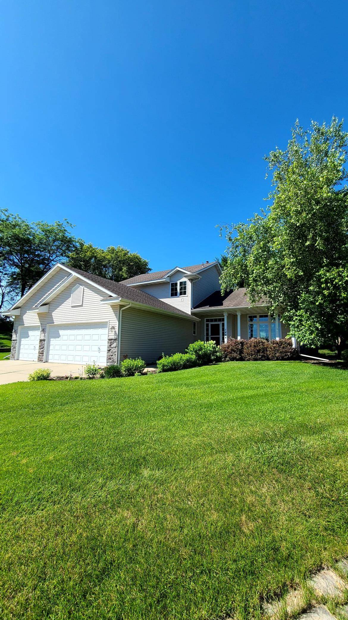 Faribault, MN 55021,1404 19th AVE NW