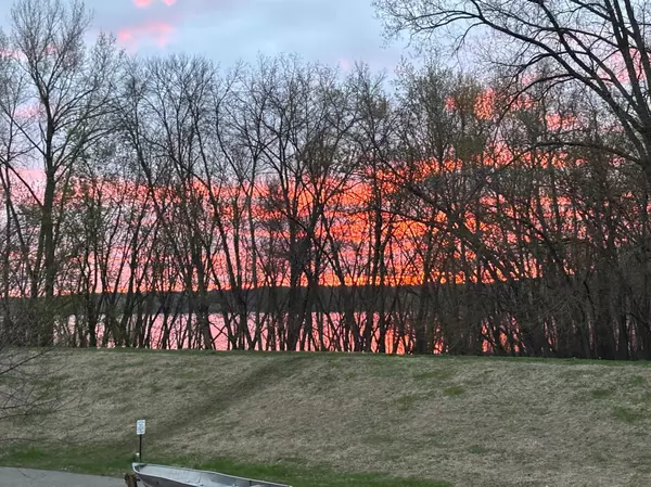 Afton, MN 55001,15955 35th ST S