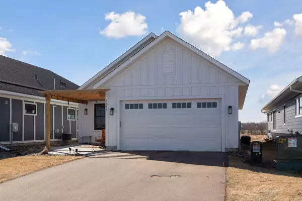 Farmington, MN 55024,5048 217th ST W