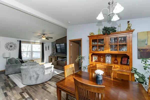 Saint Charles, MN 55972,154 E 5th St