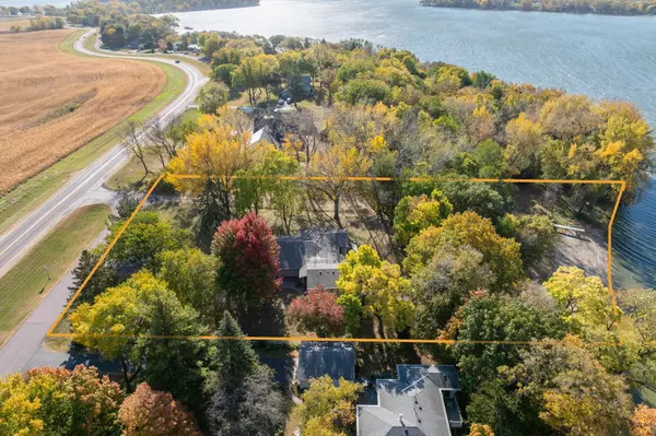 Washington Twp, MN 56082,7013 Da Mar Estate