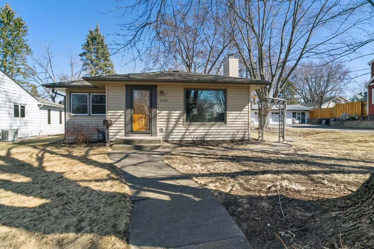 Stillwater, MN 55082,1123 5th ST S