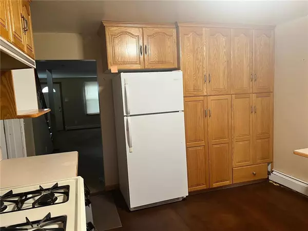 South Saint Paul, MN 55075,325 9th AVE S