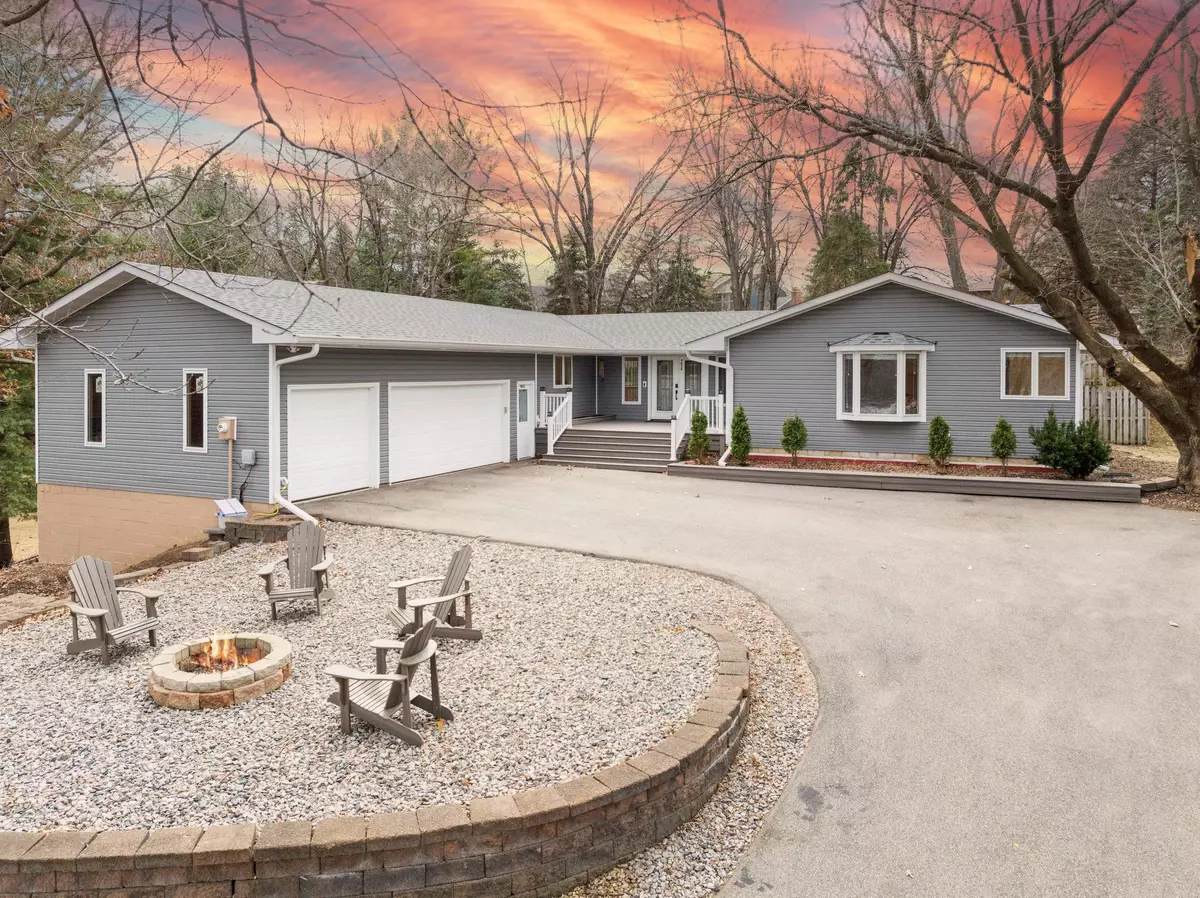 Bloomington, MN 55438,9032 W Bush Lake RD