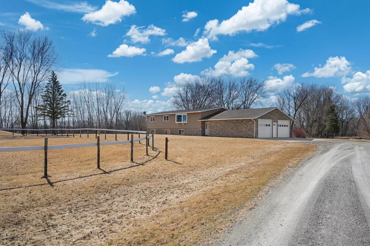 Owatonna, MN 55060,3108 SE 14th AVE