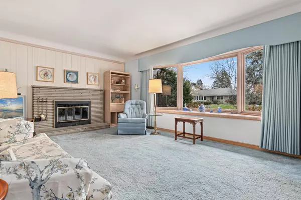 Roseville, MN 55113,2233 Merrill ST