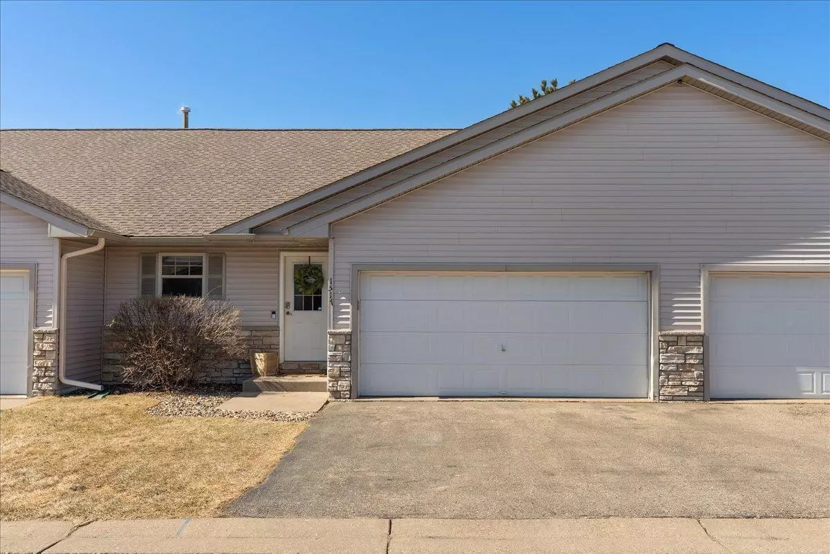 New Richmond, WI 54017,1517 Ponderosa LN