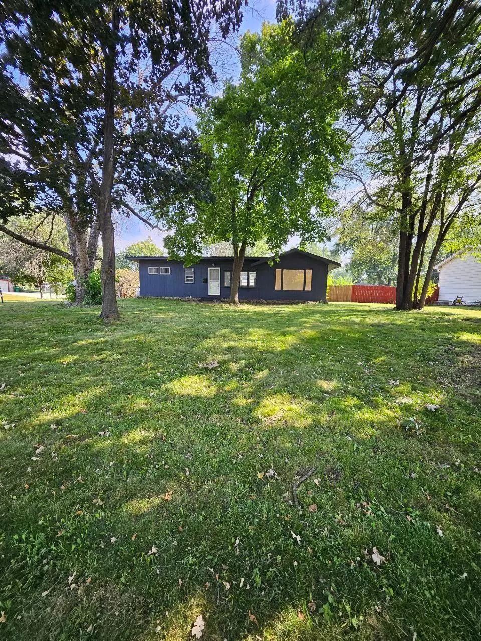 Brooklyn Center, MN 55429,3801 69th AVE N