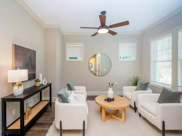 Minneapolis, MN 55416,2728 Chowen AVE S