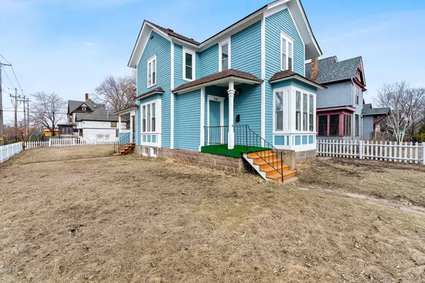 Minneapolis, MN 55408,3148 3rd AVE S