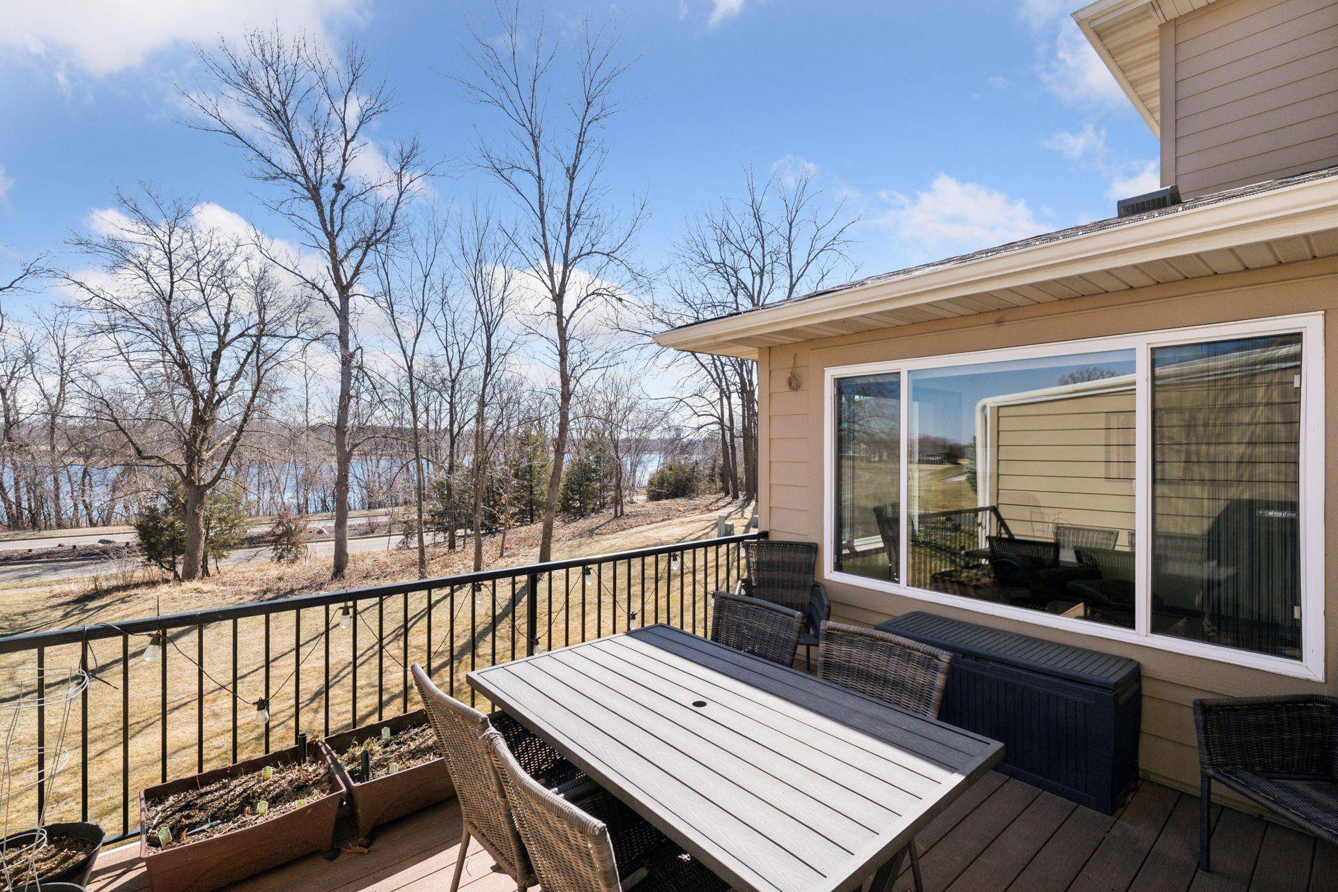 Prior Lake, MN 55372,2524 Waterfall WAY NW