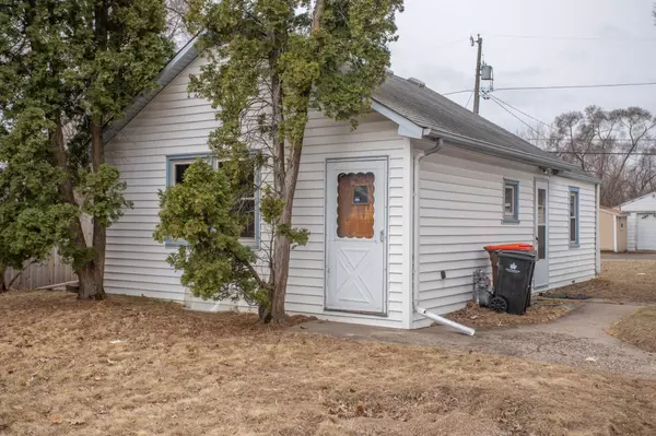 Maplewood, MN 55117,1721 Gurney ST N