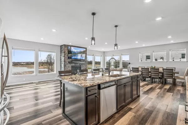 Osseo, MN 55369,11526 Brayburn TRL