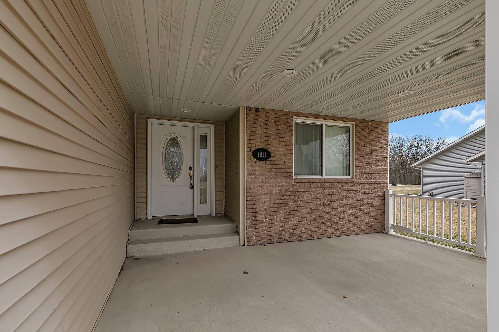 Alexandria, MN 56308,1811 Summer LN