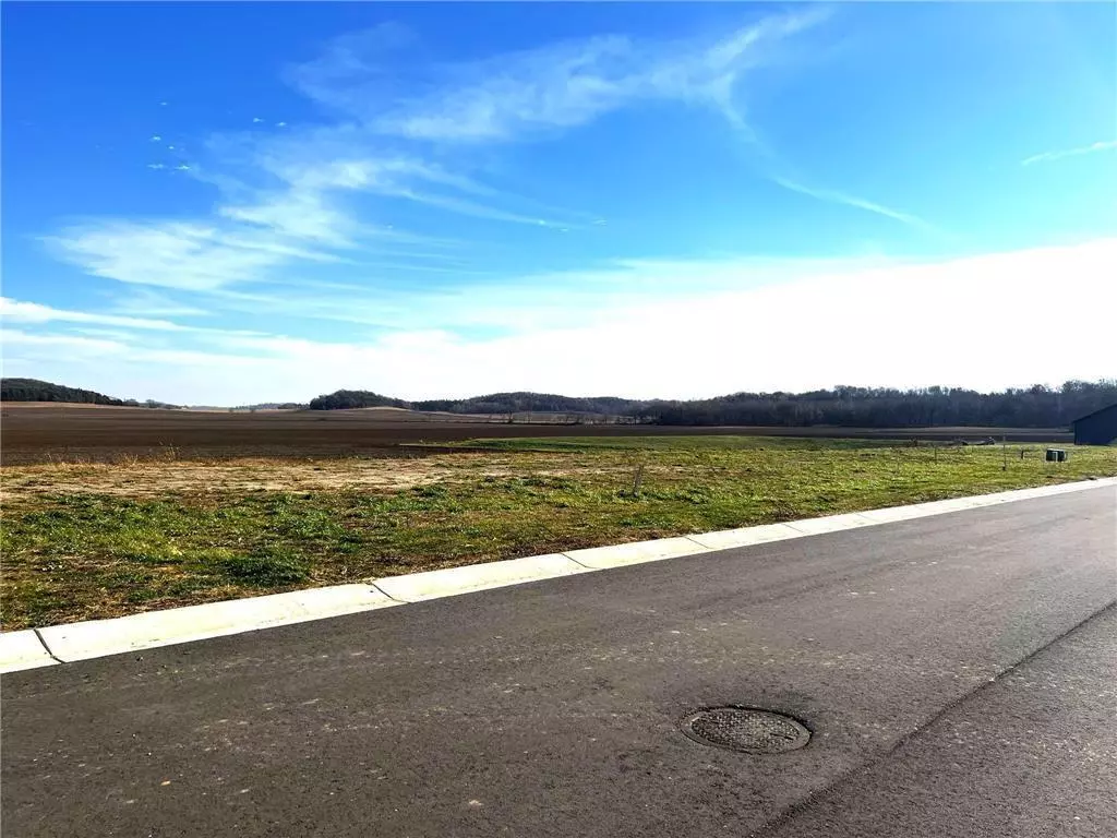 Elgin, MN 55932,85 Rolling Hills DR