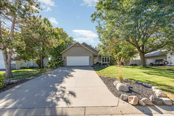 Woodbury, MN 55125,7381 Chesham LN