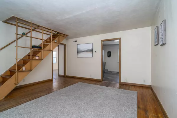 Crookston, MN 56716,517 W 7th ST