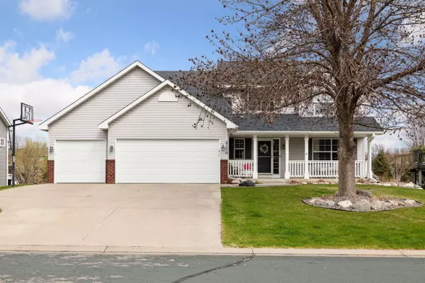 2179 Ponds WAY, Shakopee, MN 55379