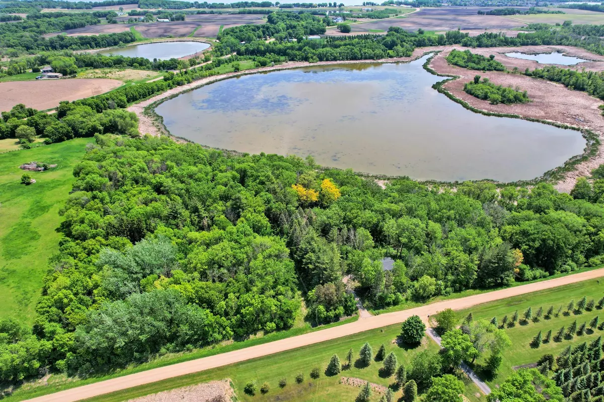 Waconia Twp, MN 55387,7325 Polk AVE